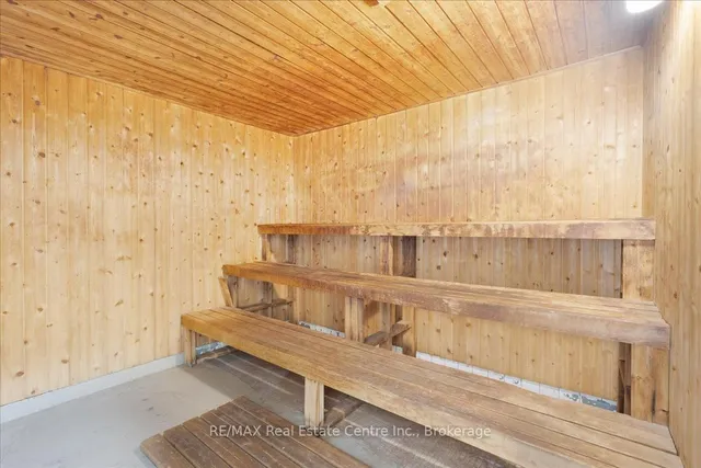 Additional image 31 of 975 WARWICK Crt Unit 806