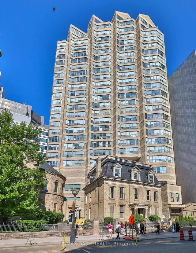 Additional image 4 of 71 Simcoe St Unit 2004