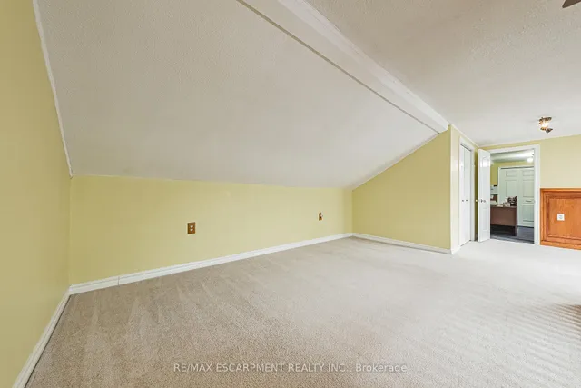 Additional image 20 of 110 Freelton Rd