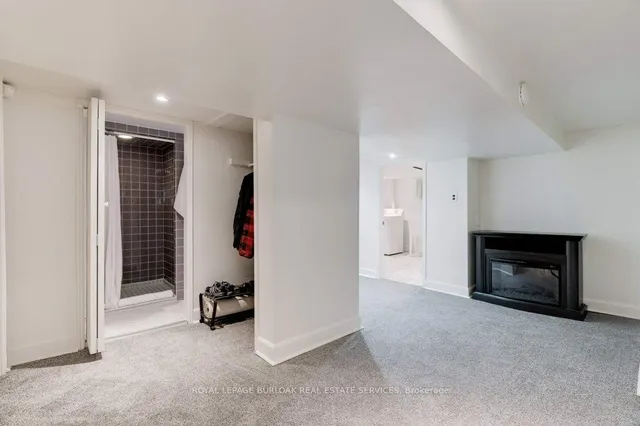 Additional image 29 of 221 Park Row