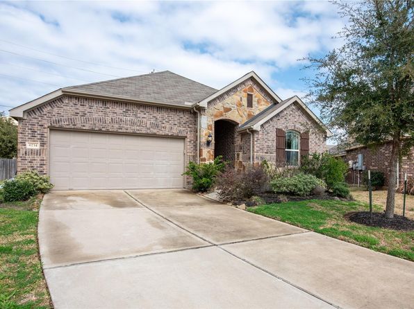 6734 Camden Valley Ct, Houston, TX 77084