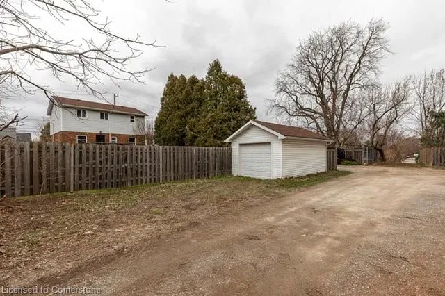 Additional image 46 of 161 East 19th St