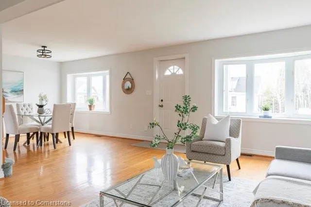 Additional image 4 of 161 East 19th St