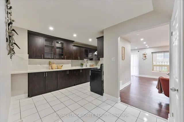 Additional image 4 of 40 Dundalk Dr Unit 44