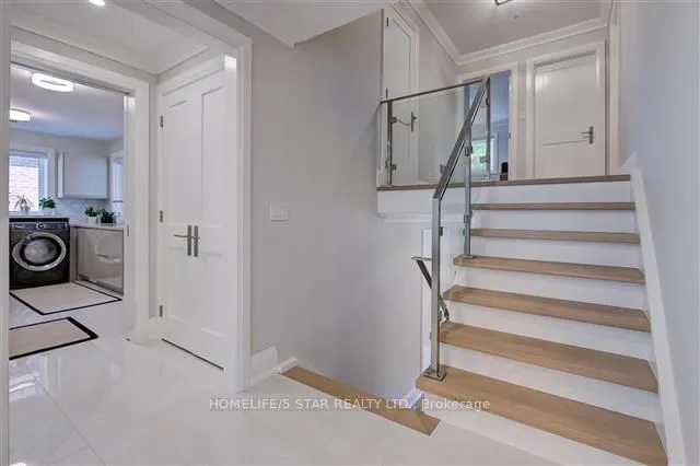Additional image 20 of 7 Kingsborough Cres