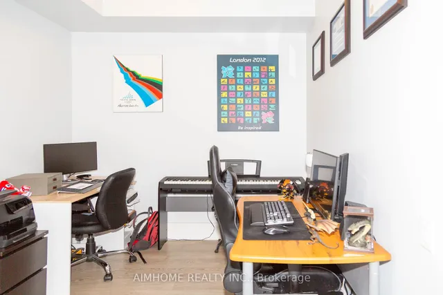 Additional image 4 of 30 Roehampton Ave Unit 2101