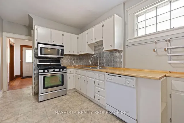 Additional image 7 of 163 Grosvenor Ave