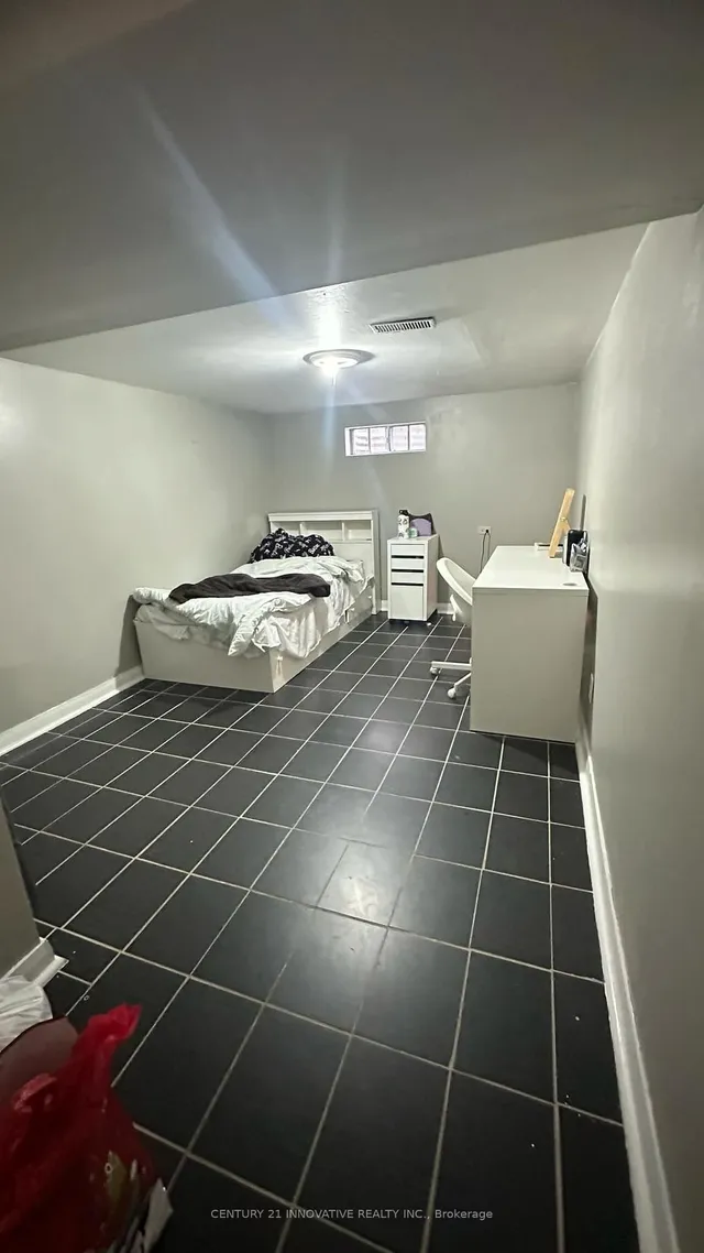 Additional image 8 of 12 Bushwood Crt