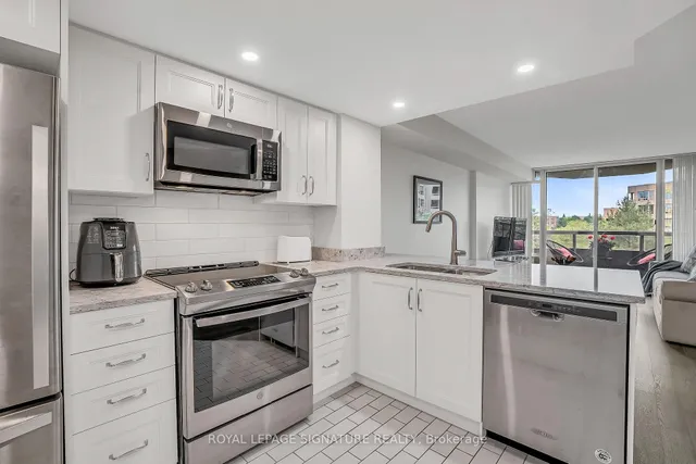 Additional image 17 of 1200 Don Mills Rd Unit 519