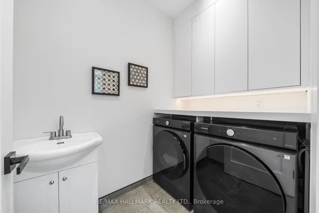 Additional image 40 of 112 Randolph Rd