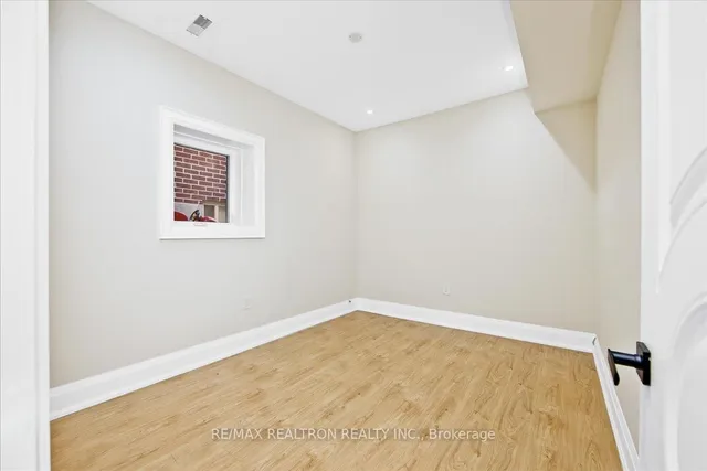 Additional image 27 of 175 Floyd Ave