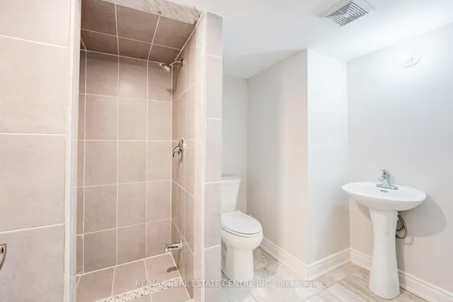 Additional image 39 of 26 Ferncastle Cres