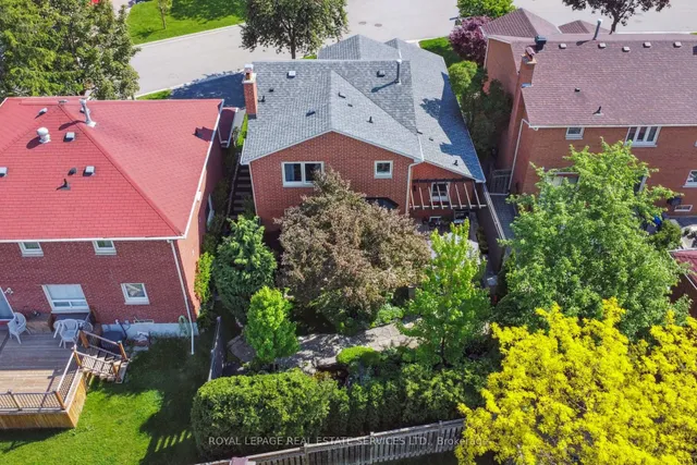 Additional image 33 of 4216 Petersburg Cres