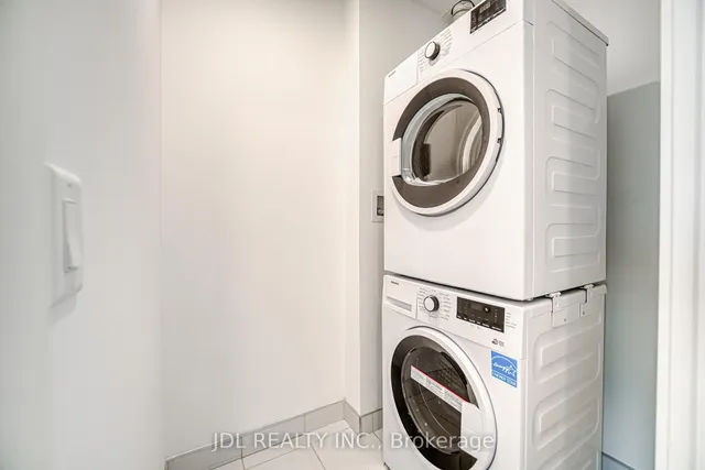 Additional image 25 of 395 Bloor St Unit 3910