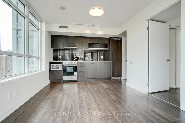 Additional image 11 of 365 Church St Unit 1905