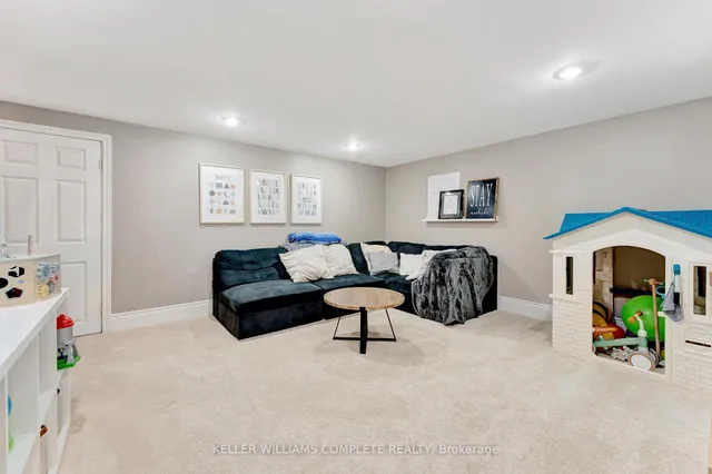 Additional image 21 of 42 LUSCOMBE St