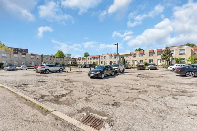 Additional image 2 of 7440 Goreway Dr Unit 2