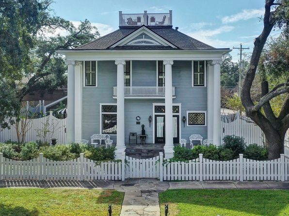 200 Westmoreland St, Houston, TX 77006