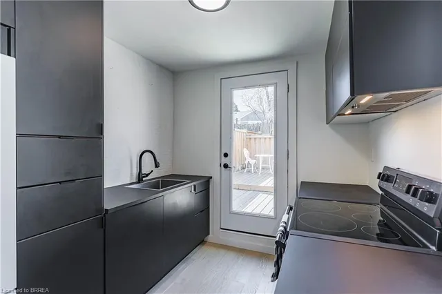 Additional image 8 of 197 Barton St