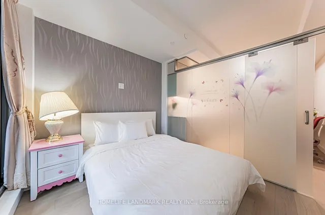 Additional image 25 of 81 Wellesley St Unit 307