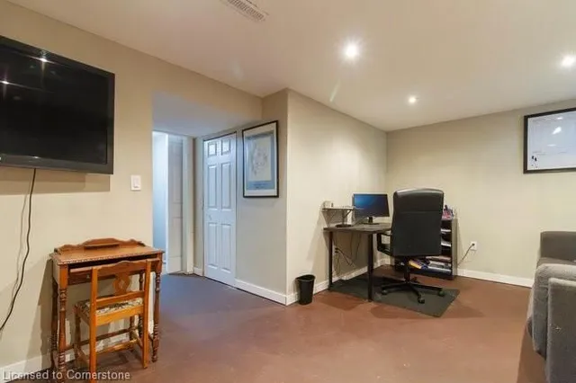 Additional image 42 of 890 Limeridge Rd Unit 41