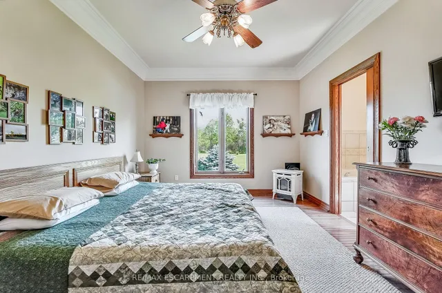 Additional image 11 of 690 York Rd