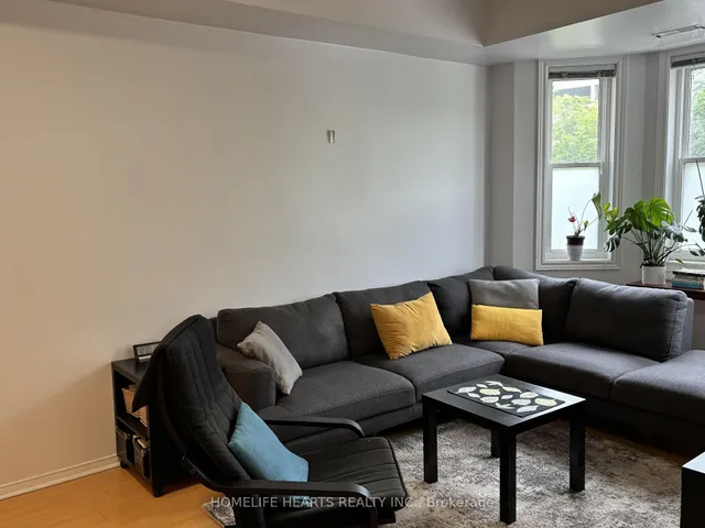 Additional image 4 of 760 Lawrence Ave Unit 197