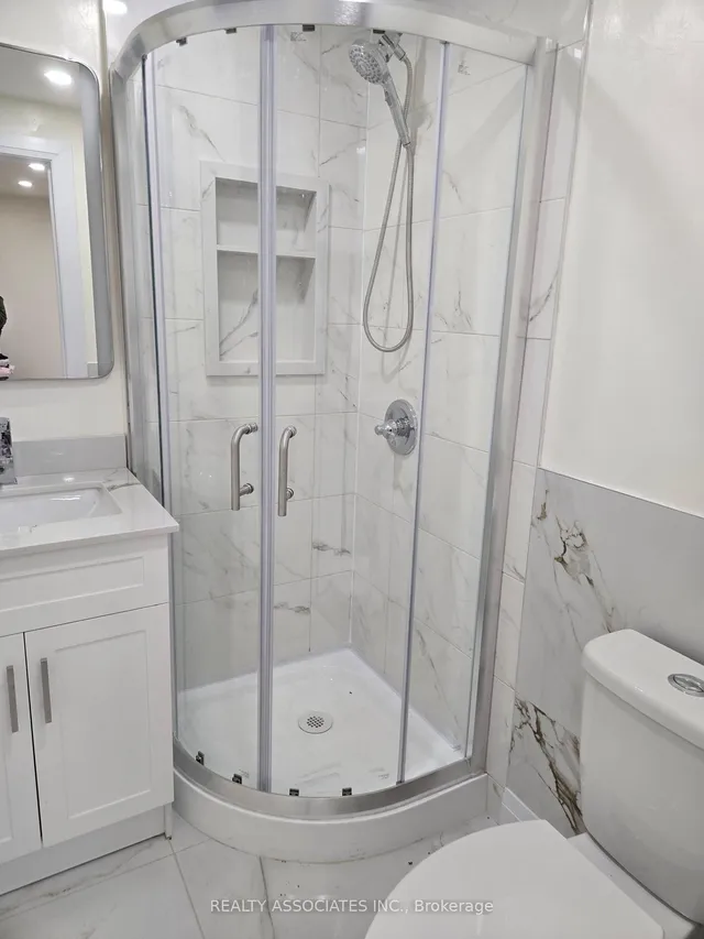 Additional image 27 of 2 Stonehill Crt Unit 39