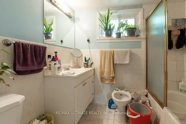 Additional image 37 of 1 Charleston Rd