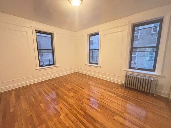 75 Ellwood St APT 1K, New York, NY 10040