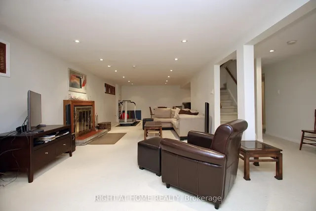 Additional image 29 of 113 Lord Seaton Rd