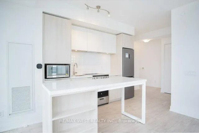 Additional image 13 of 70 Annie Craig Dr Unit 3602