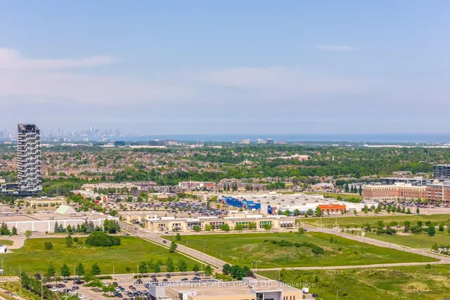 Additional image 46 of 95 DUNDAS St Unit 613