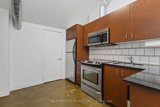 Additional image 17 of 201 Carlaw Ave Unit 255