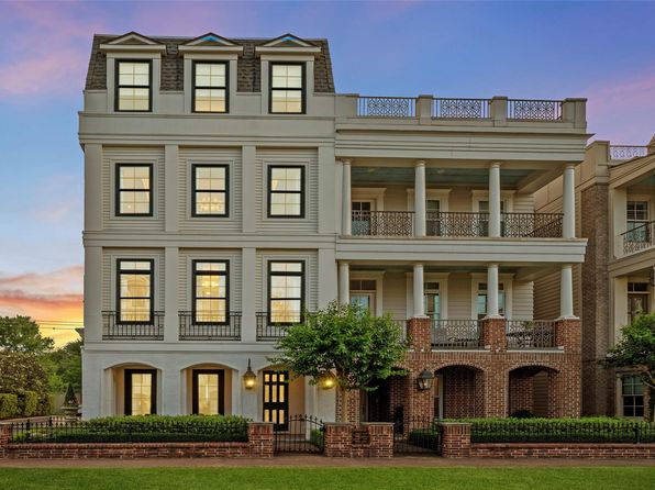 81 Crain Square Blvd W, Houston, TX 77025