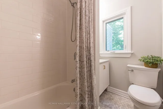 Additional image 25 of 56 Oakcrest Ave