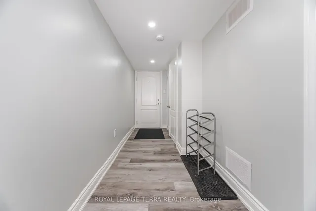 Additional image 38 of 47 Cobriza Cres