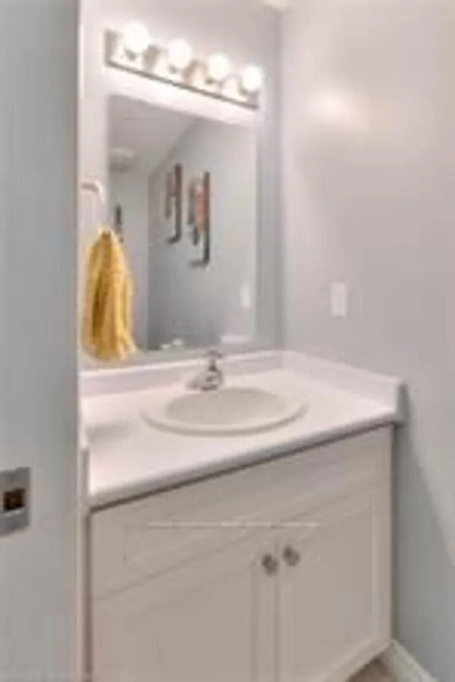 Additional image 6 of 129 Coopershawk St