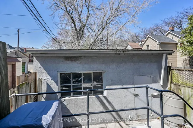 Additional image 38 of 53 DOUGLAS Ave