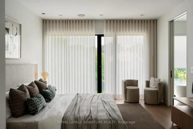 Additional image 26 of 126 Sherwood Ave