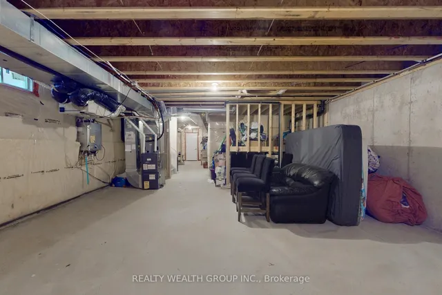 Additional image 36 of 3072 Janice Dr