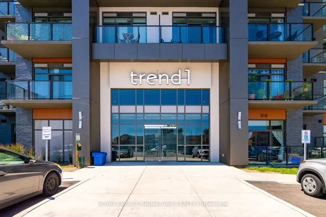 450 Dundas St Unit 804