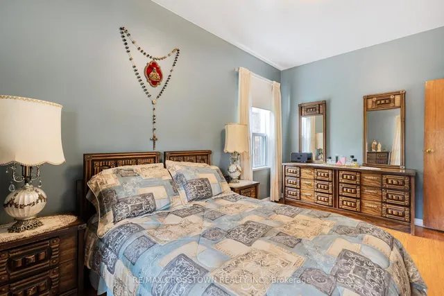 Additional image 25 of 35 Edith Ave