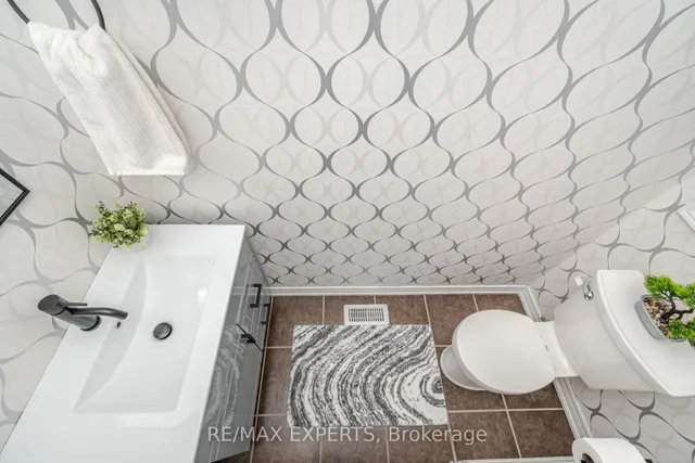 Additional image 25 of 75 Durango Dr