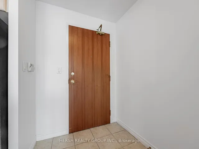 Additional image 2 of 3840 Bathurst St Unit 314