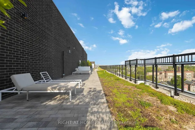 Additional image 17 of 2301 Danforth Ave Unit PH801