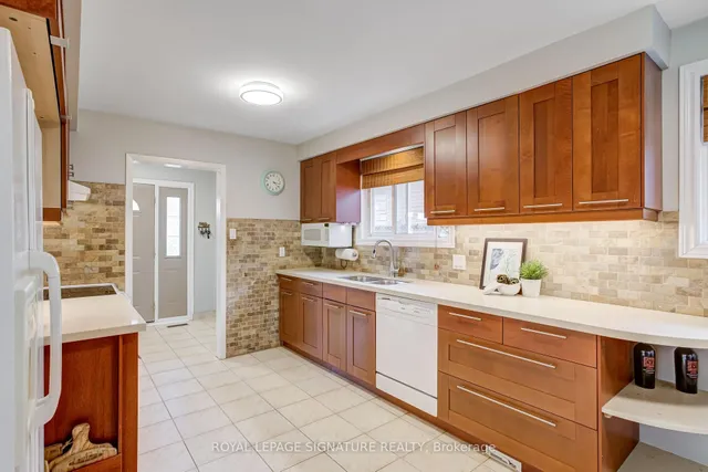 Additional image 4 of 3259 Brandon Gate Dr