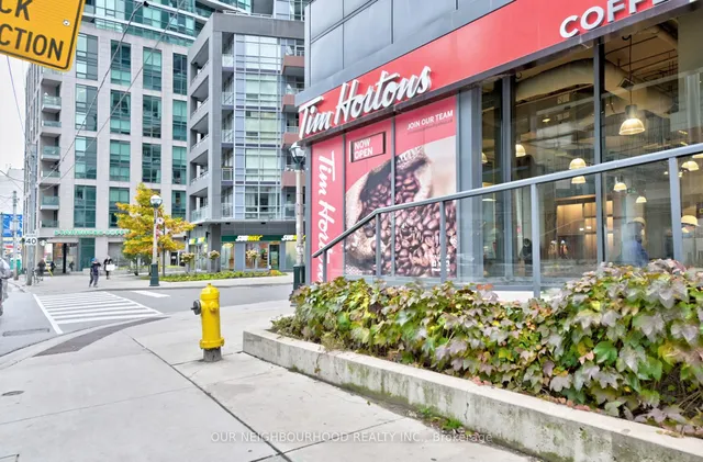 Additional image 20 of 19 Bathurst St Unit 2111