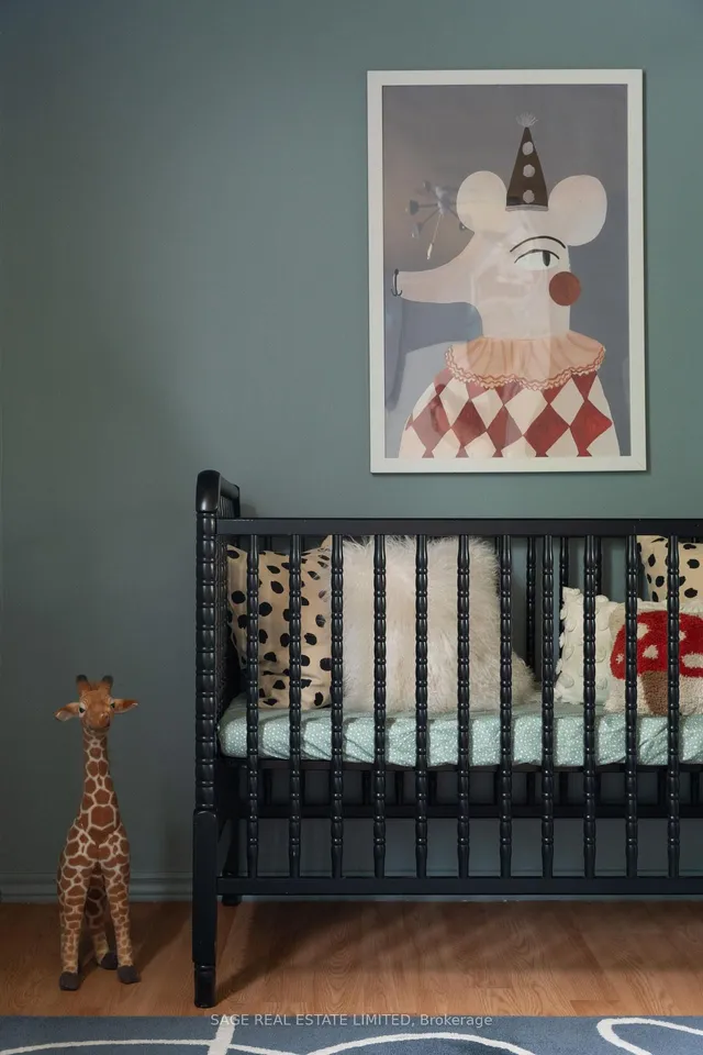 Additional image 23 of 80 Alton Ave