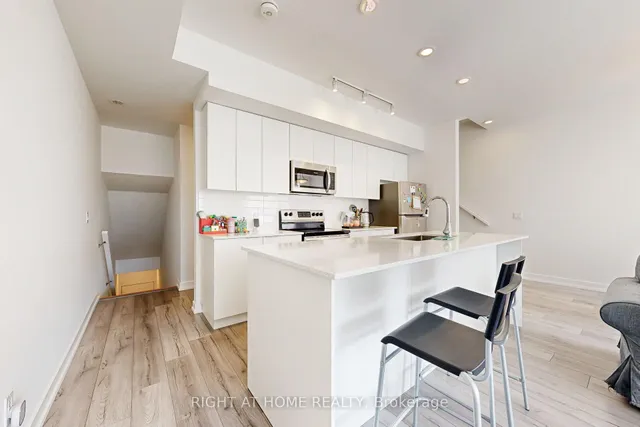 Additional image 13 of 3058 Sixth Line Unit 313